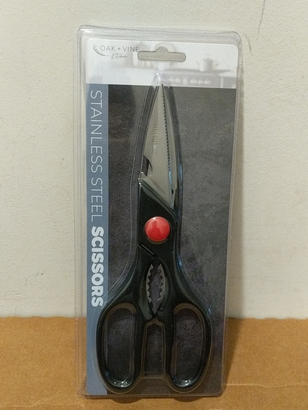 Black Stainless Steel Kitchen Scissors with Bottle Opener Attached 🆕